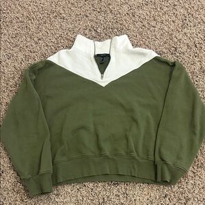 Forever 21 Two-Tone Green and White Turtleneck Sweater